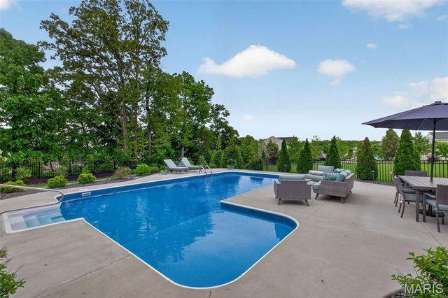 507 Stonewolf Creek Drive, Wentzville, MO 63385
