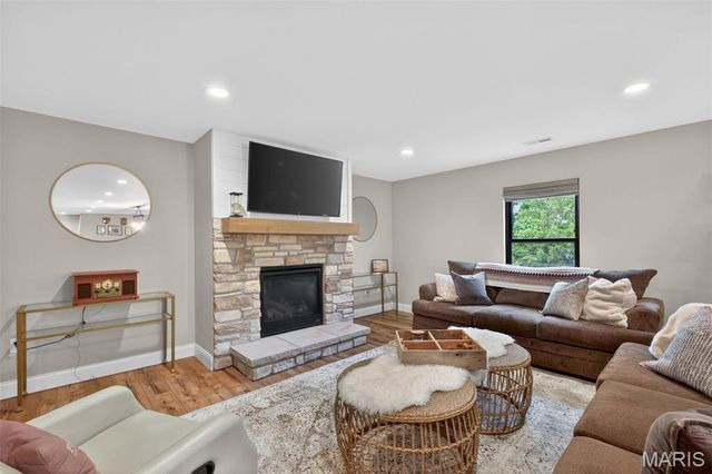 507 Stonewolf Creek Drive, Wentzville, MO 63385