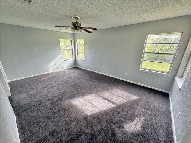 311 Southern Oaks Drive, Lake Jackson, TX 77566