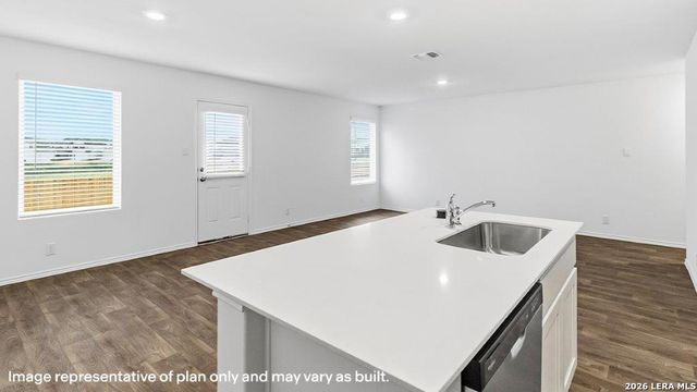 5958 Celestite Bend, San Antonio, TX 78222