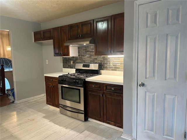 1735 Silver Way, Lithia Springs, GA 30122