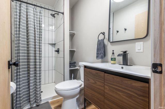 602 N Frances Street, South Bend, IN 46617