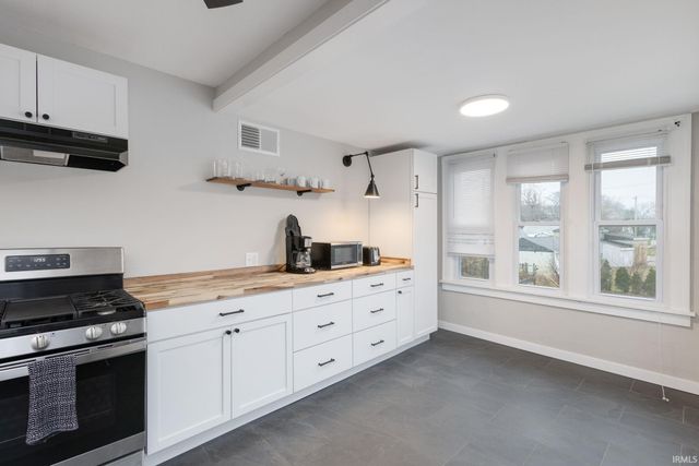 602 N Frances Street, South Bend, IN 46617