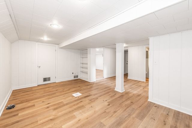 70 Manistee St, Pawtucket, RI 02861