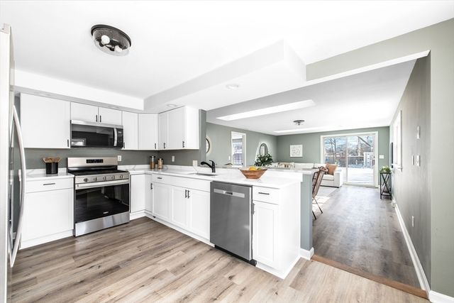 70 Manistee St, Pawtucket, RI 02861