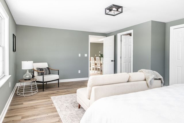 70 Manistee St, Pawtucket, RI 02861