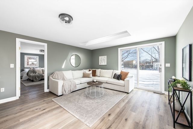 70 Manistee St, Pawtucket, RI 02861