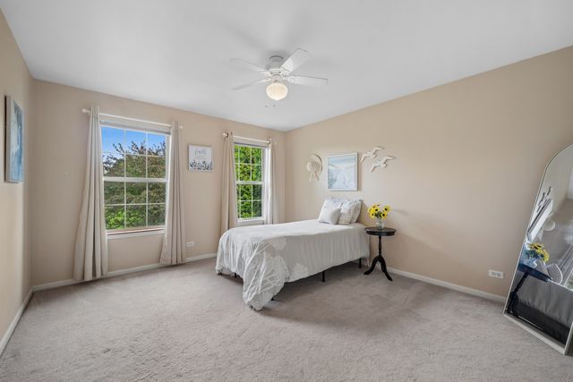 2105 Bent Tree Drive, Geneva, IL 60134