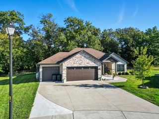 14698 METTLER DR, Hallsville, MO 65255