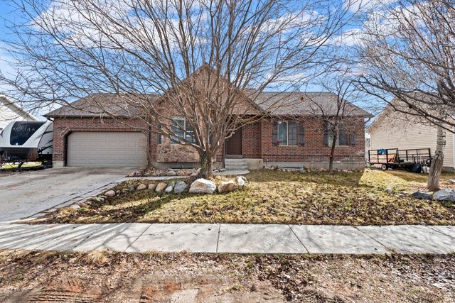 2146 E SHADOW DR, Eagle Mountain, UT 84005