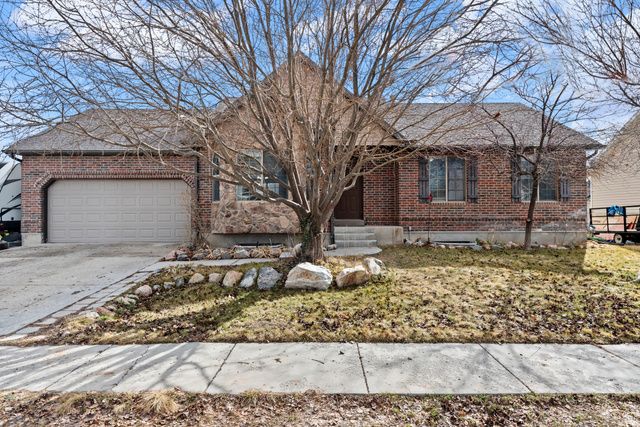 2146 E SHADOW DR, Eagle Mountain, UT 84005