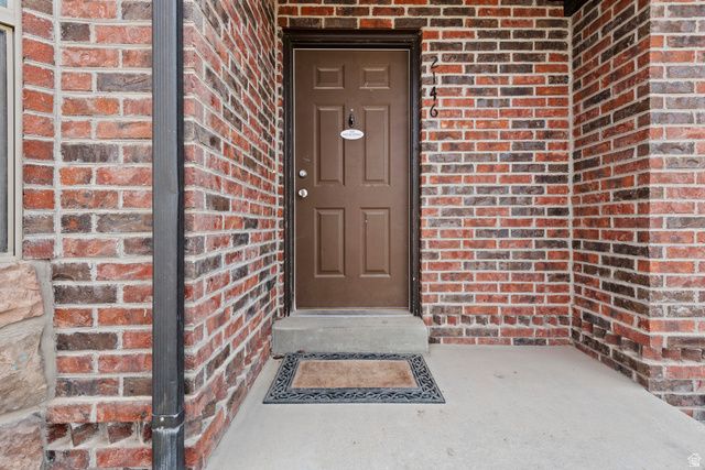 2146 E SHADOW DR, Eagle Mountain, UT 84005