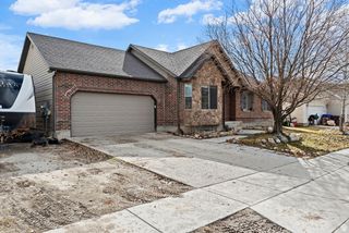 2146 E SHADOW DR, Eagle Mountain, UT 84005