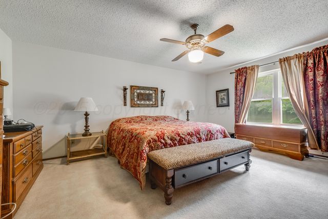 300 W 11th Street, Wheeler, TX 79096