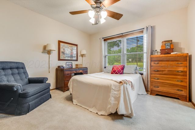 300 W 11th Street, Wheeler, TX 79096