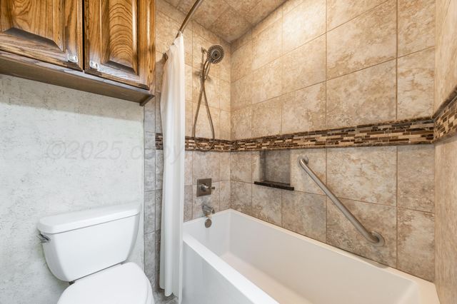 300 W 11th Street, Wheeler, TX 79096