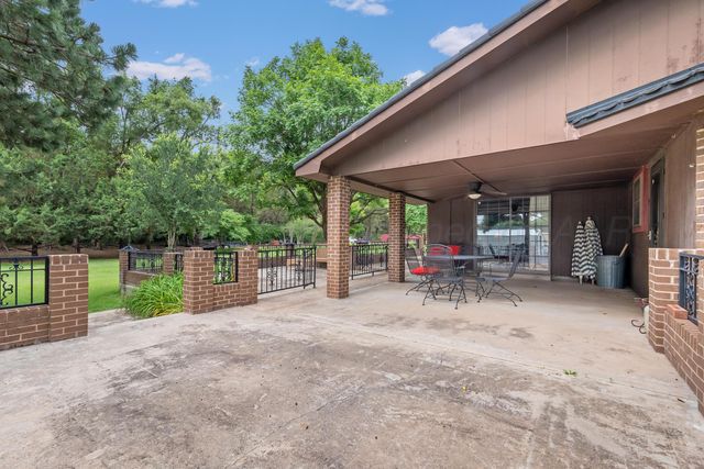 300 W 11th Street, Wheeler, TX 79096