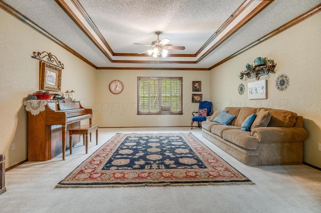 300 W 11th Street, Wheeler, TX 79096