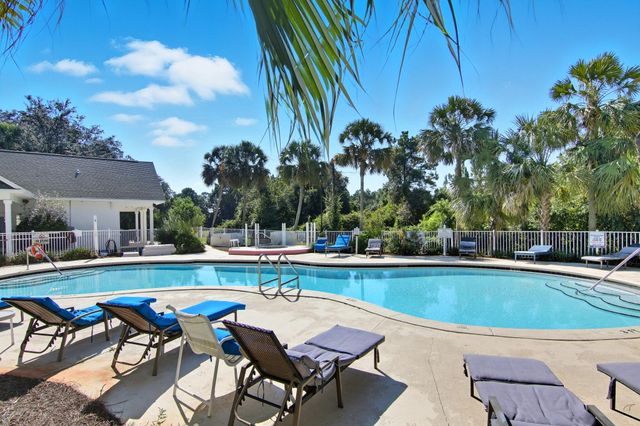 4270 Calinda Lane 316, Niceville, FL 32578