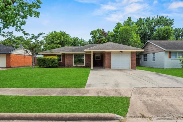 4513 W 43rd Street, Houston, TX 77092
