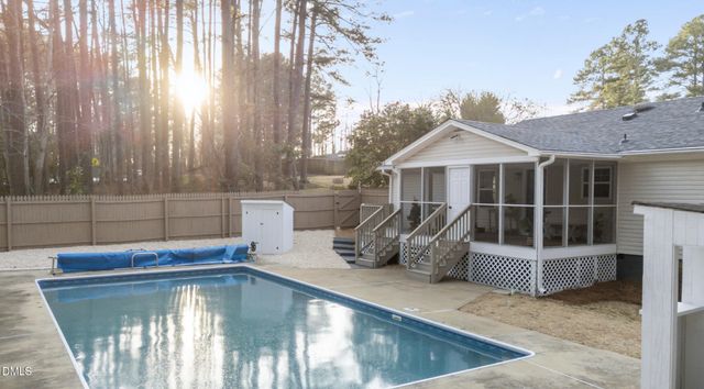 606 Hobson Wood Court, Garner, NC 27529