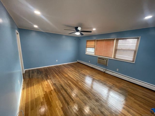 81 Cherry Hill Drive 1B, Bridgeport, CT 06606