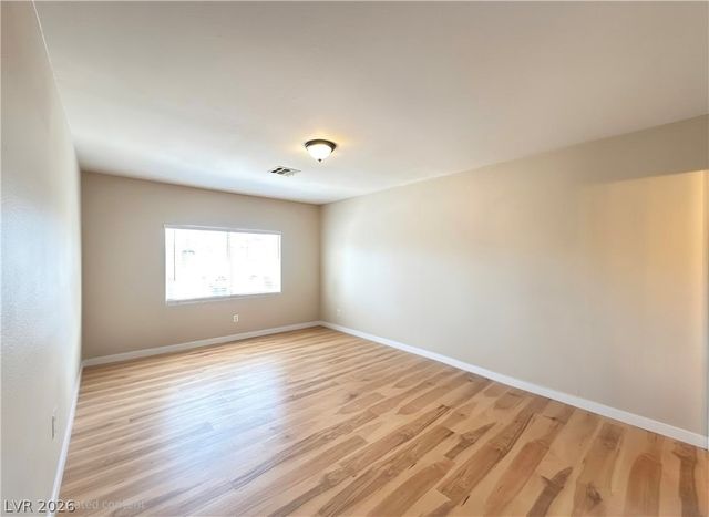 10164 Tree Bark Street, Las Vegas, NV 89183