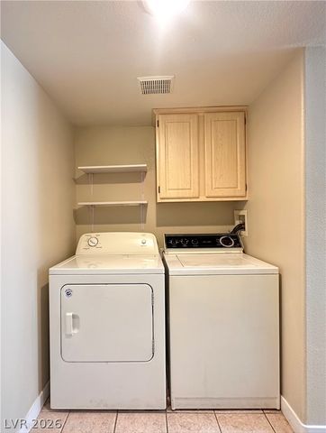 10164 Tree Bark Street, Las Vegas, NV 89183