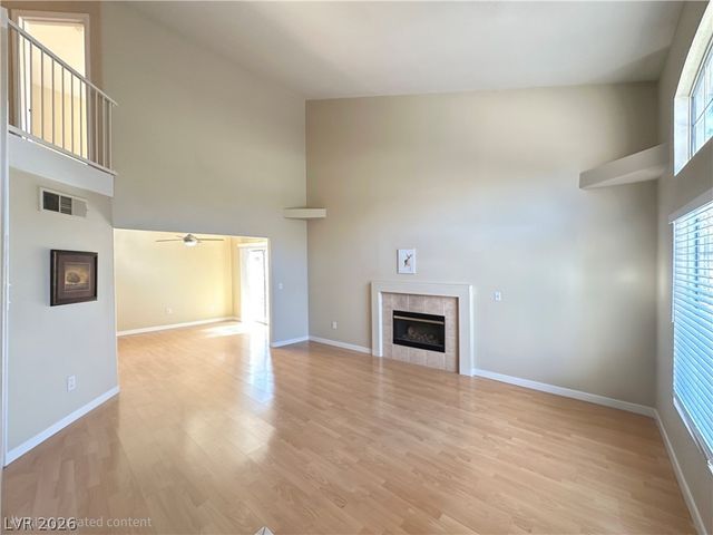 10164 Tree Bark Street, Las Vegas, NV 89183