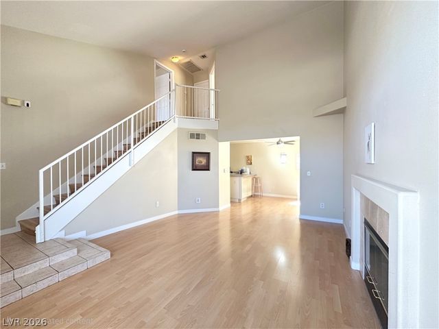 10164 Tree Bark Street, Las Vegas, NV 89183