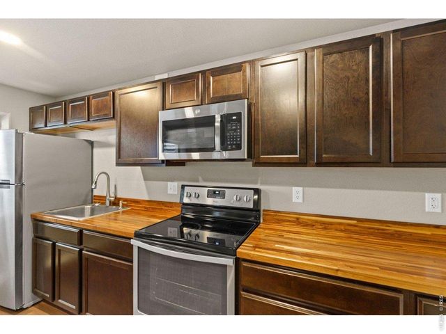 1515 Cirque Valley Ln, Severance, CO 80550