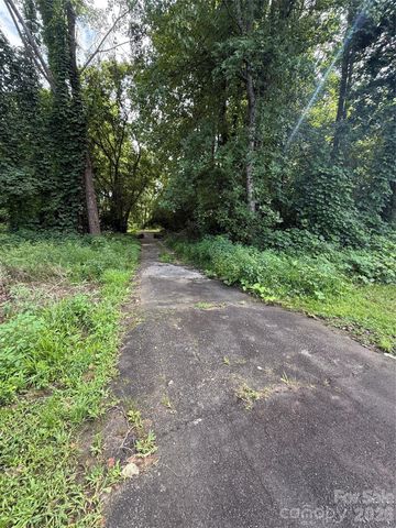 TBD Commercial Court NE, Lenoir, NC 28645