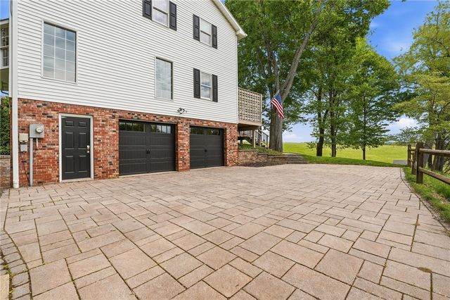 267 Forsythe Road, Adams Twp, PA 16046