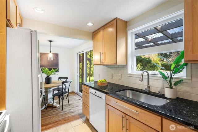 1557 NE 171st Street, Shoreline, WA 98155