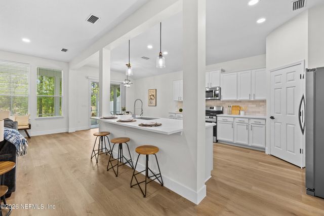 12114 JADE POINT Court, Jacksonville, FL 32218