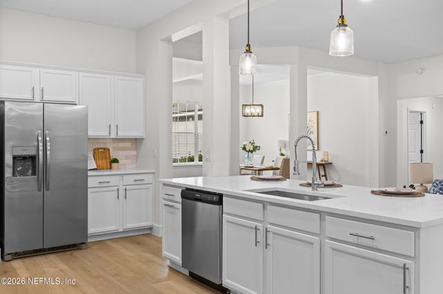 12114 JADE POINT Court, Jacksonville, FL 32218