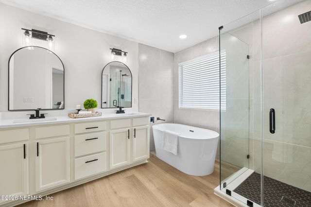 12114 JADE POINT Court, Jacksonville, FL 32218