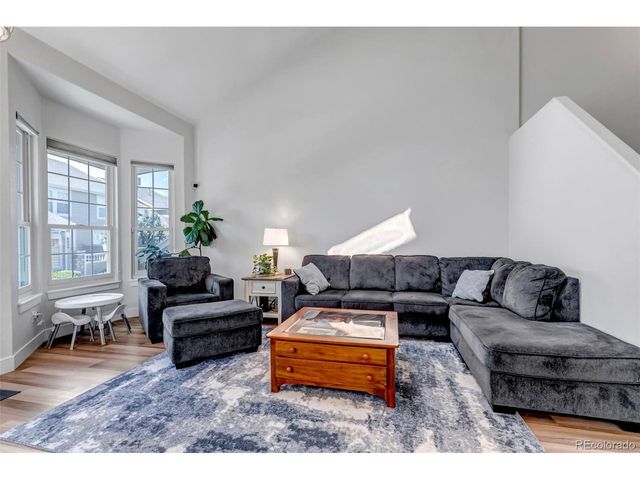 6105 Trailhead Rd, Highlands Ranch, CO 80130