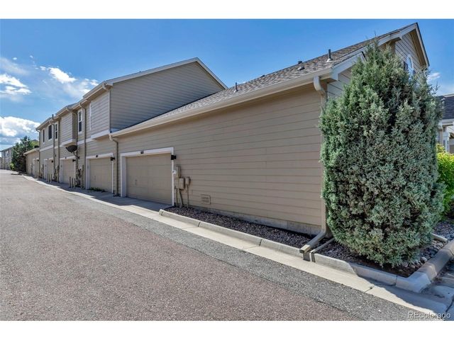 6105 Trailhead Rd, Highlands Ranch, CO 80130