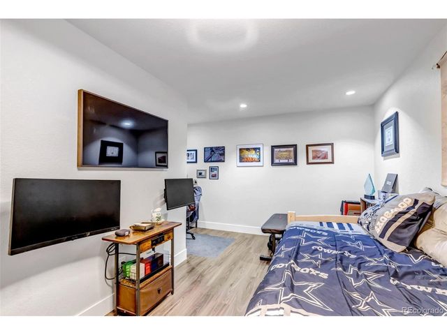 6105 Trailhead Rd, Highlands Ranch, CO 80130