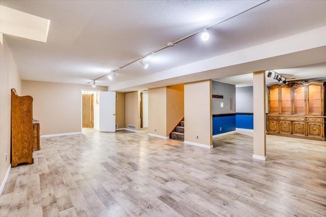 10 Argon Dr, Goddard, KS 67052