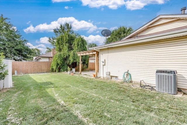 10 Argon Dr, Goddard, KS 67052