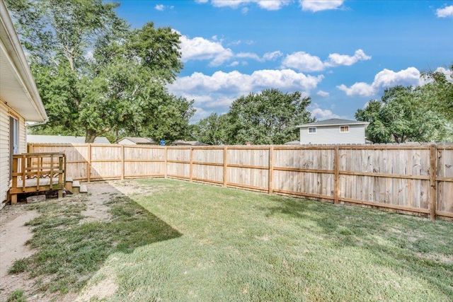 10 Argon Dr, Goddard, KS 67052