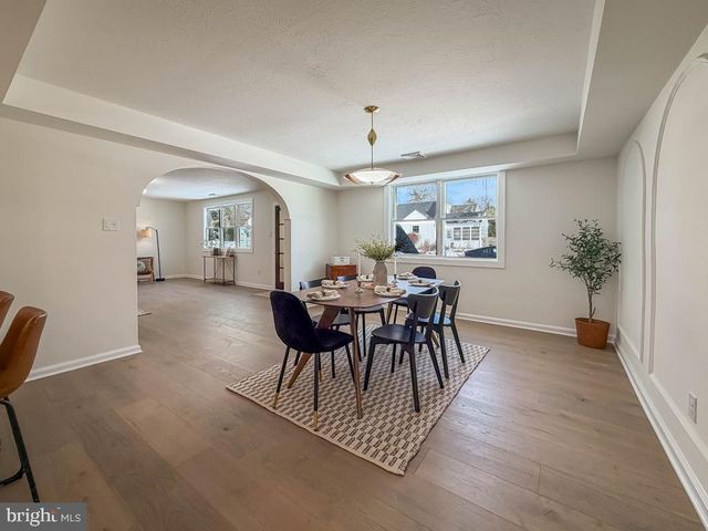 101 WALNUT LN, Yardley, PA 19067