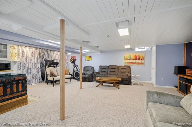 1437 Blairmoor Court, Grosse Pointe, MI 48236