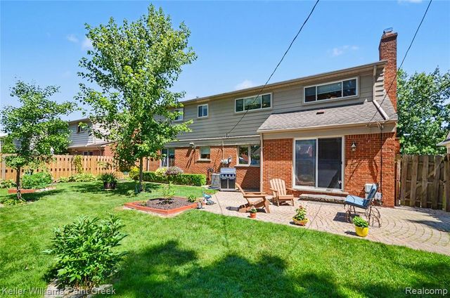 1437 Blairmoor Court, Grosse Pointe, MI 48236