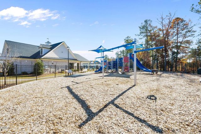 153 Etteinne Garden Lane, Wake Forest, NC 27587