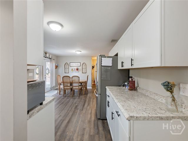 450 Candlestick Drive, Hull, GA 30646