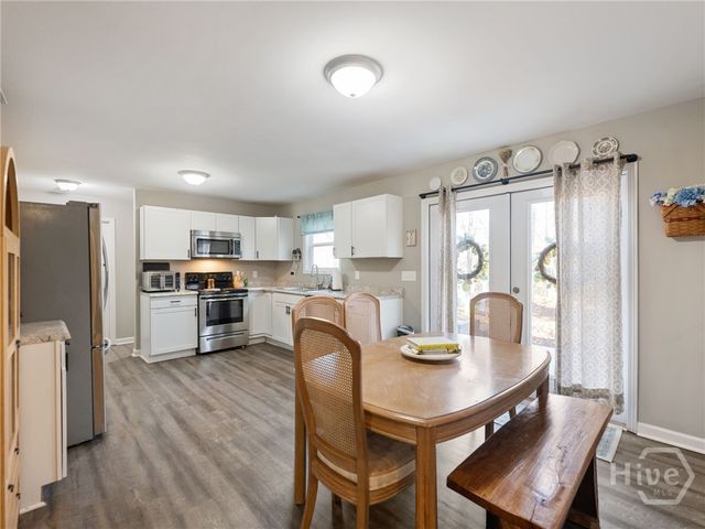 450 Candlestick Drive, Hull, GA 30646