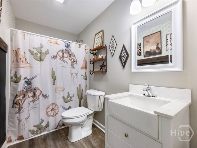 450 Candlestick Drive, Hull, GA 30646